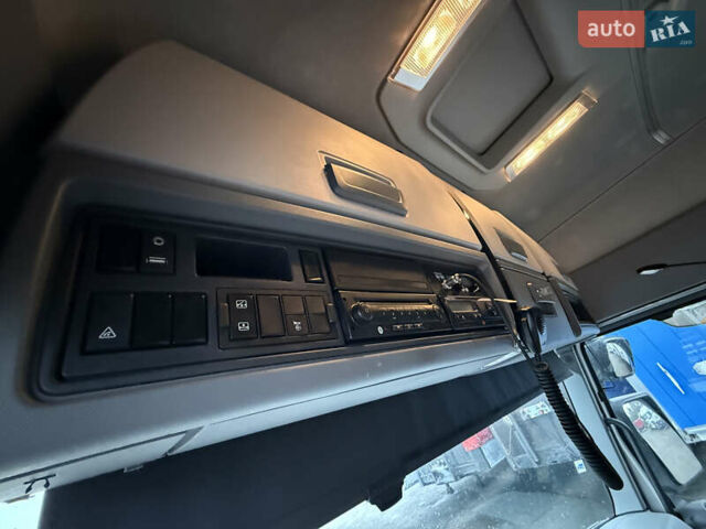Белый Рено Range T, объемом двигателя 10.8 л и пробегом 750 тыс. км за 19999 $, фото 33 на Automoto.ua