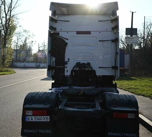Белый Рено Range T, объемом двигателя 10.84 л и пробегом 968 тыс. км за 20000 $, фото 5 на Automoto.ua