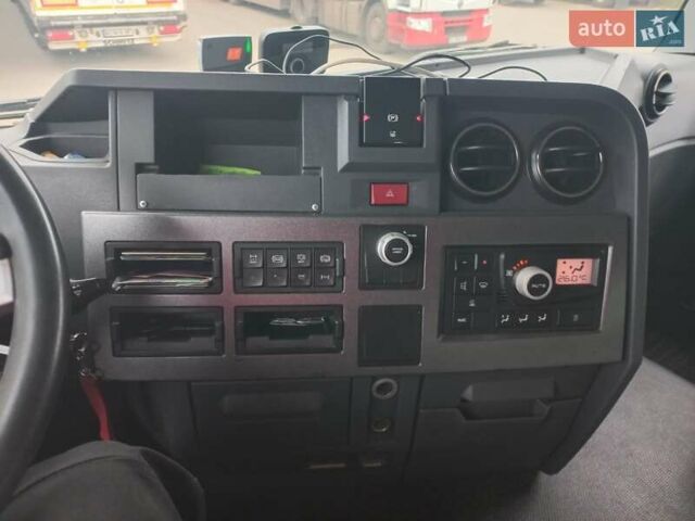 Белый Рено Range T, объемом двигателя 0 л и пробегом 500 тыс. км за 21500 $, фото 13 на Automoto.ua