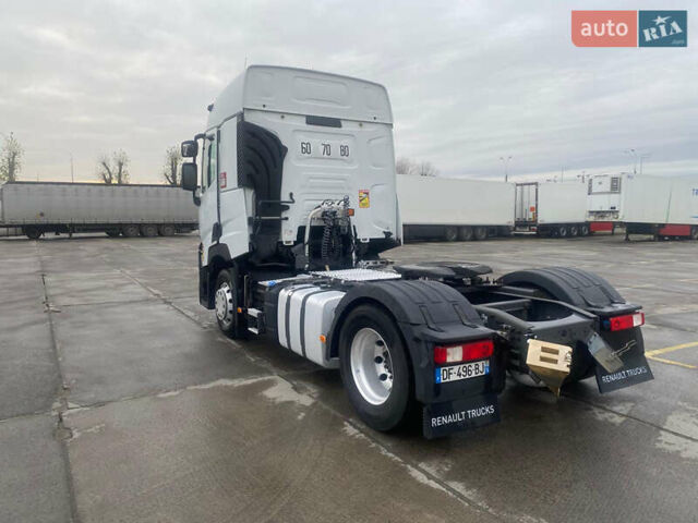 Білий Рено Range T, об'ємом двигуна 0 л та пробігом 687 тис. км за 26157 $, фото 4 на Automoto.ua