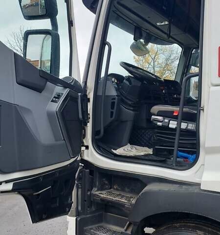 Рено Range T 2014 в Ровно на Automoto.ua Белый Рено Range T, объемом двигателя 0 л и пробегом 913 тыс. км за 18000 $, фото 9 на Automoto.ua