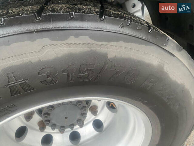 Білий Рено Range T, об'ємом двигуна 0 л та пробігом 687 тис. км за 26157 $, фото 11 на Automoto.ua