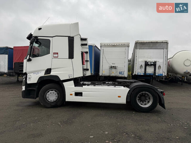 Белый Рено Range T, объемом двигателя 10.8 л и пробегом 750 тыс. км за 19999 $, фото 3 на Automoto.ua