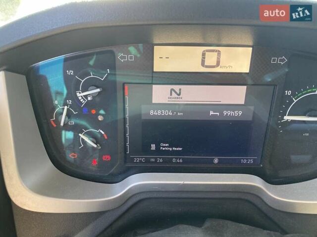 Білий Рено Range T, об'ємом двигуна 12.8 л та пробігом 850 тис. км за 52000 $, фото 24 на Automoto.ua