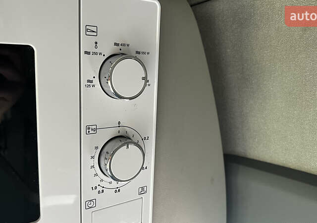 Белый Рено Range T, объемом двигателя 10.8 л и пробегом 777 тыс. км за 29800 $, фото 63 на Automoto.ua