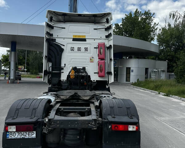 Білий Рено Range T, об'ємом двигуна 12.8 л та пробігом 797 тис. км за 23999 $, фото 6 на Automoto.ua