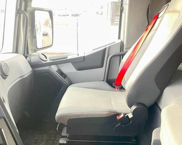 Белый Рено Range T, объемом двигателя 10.8 л и пробегом 822 тыс. км за 24700 $, фото 18 на Automoto.ua