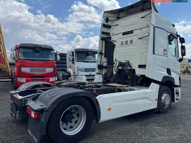Белый Рено Range T, объемом двигателя 10.8 л и пробегом 850 тыс. км за 21500 $, фото 13 на Automoto.ua