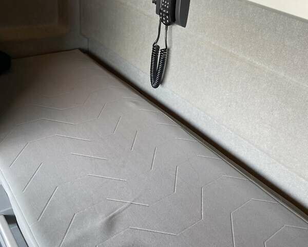 Білий Рено Range T, об'ємом двигуна 12.8 л та пробігом 850 тис. км за 52000 $, фото 12 на Automoto.ua