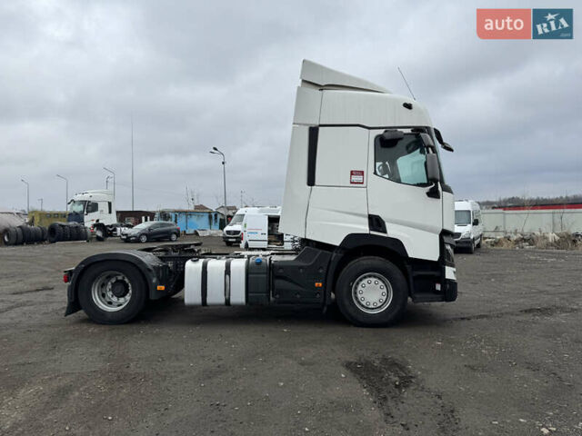 Белый Рено Range T, объемом двигателя 11 л и пробегом 800 тыс. км за 17999 $, фото 5 на Automoto.ua