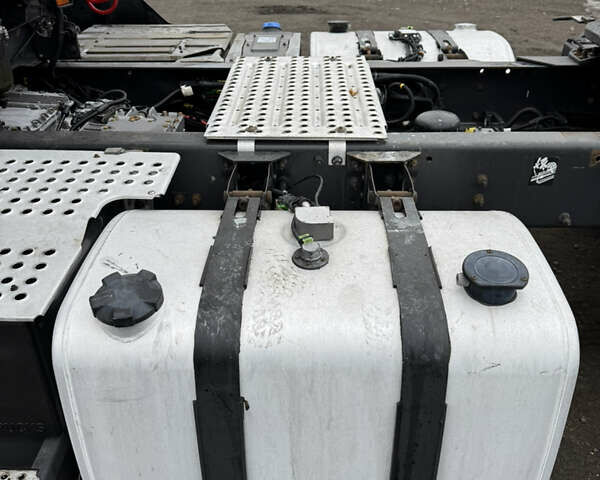 Білий Рено Range T, об'ємом двигуна 11 л та пробігом 700 тис. км за 18000 $, фото 10 на Automoto.ua