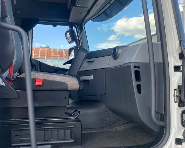 Белый Рено Range T, объемом двигателя 0 л и пробегом 710 тыс. км за 25983 $, фото 14 на Automoto.ua
