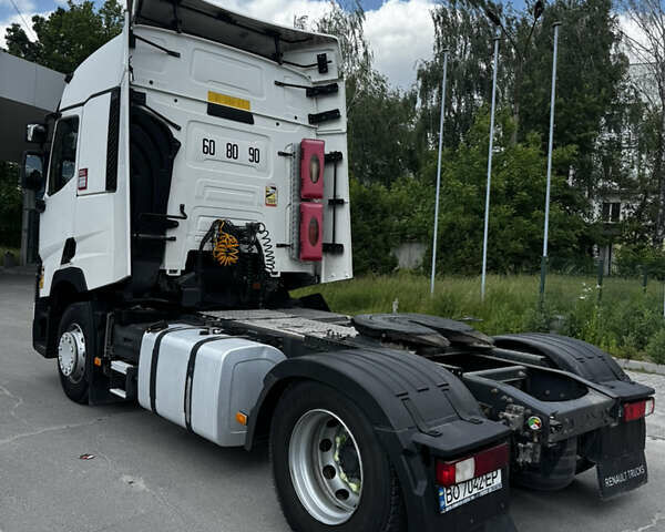 Білий Рено Range T, об'ємом двигуна 12.8 л та пробігом 797 тис. км за 23999 $, фото 15 на Automoto.ua