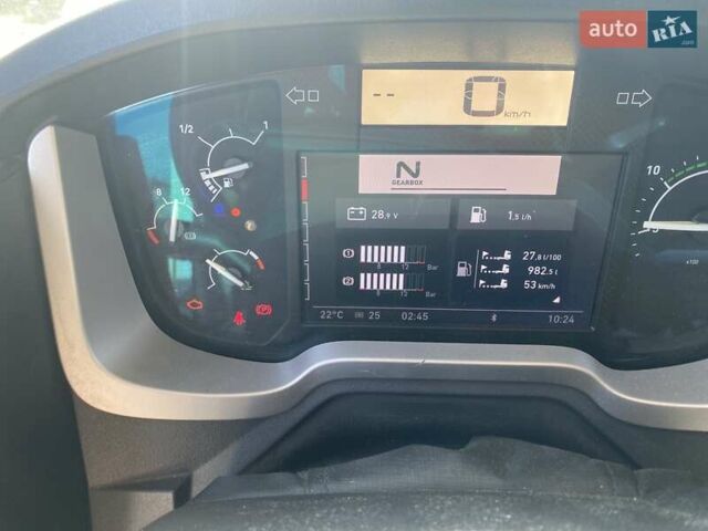 Білий Рено Range T, об'ємом двигуна 12.8 л та пробігом 850 тис. км за 52000 $, фото 23 на Automoto.ua