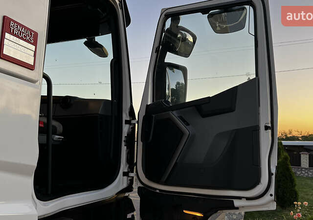 Белый Рено Range T, объемом двигателя 10.8 л и пробегом 777 тыс. км за 29800 $, фото 42 на Automoto.ua