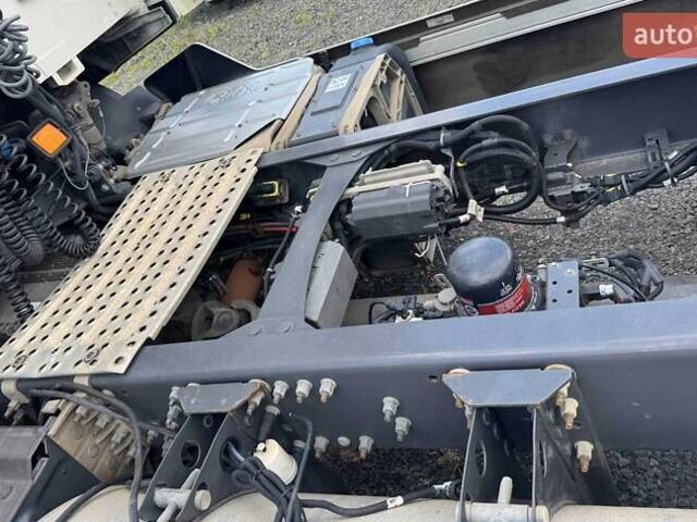 Белый Рено Range T, объемом двигателя 10.8 л и пробегом 850 тыс. км за 21500 $, фото 16 на Automoto.ua