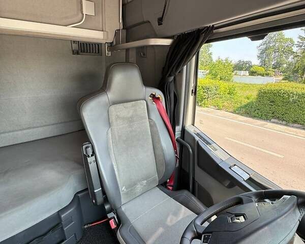 Белый Рено Range T, объемом двигателя 10.8 л и пробегом 900 тыс. км за 23999 $, фото 18 на Automoto.ua