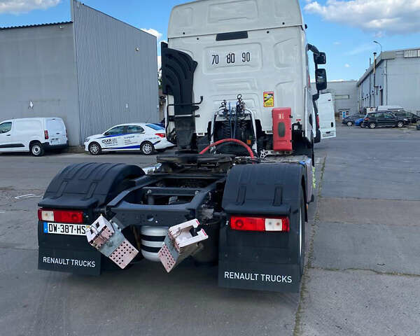 Белый Рено Range T, объемом двигателя 0 л и пробегом 710 тыс. км за 25983 $, фото 6 на Automoto.ua
