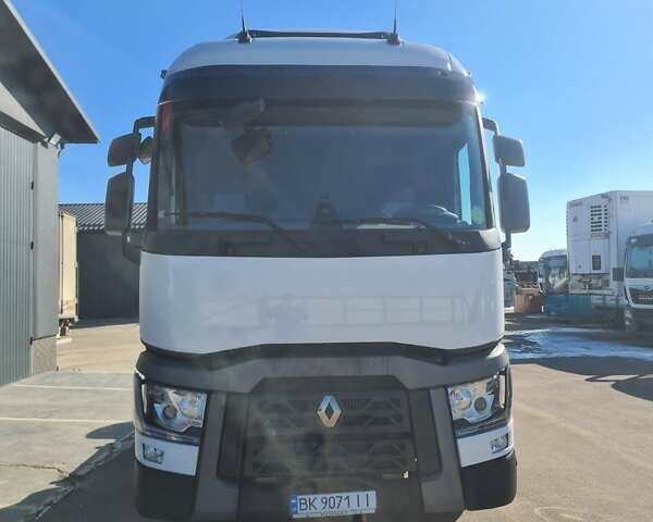 Белый Рено Range T, объемом двигателя 10.8 л и пробегом 740 тыс. км за 28000 $, фото 32 на Automoto.ua