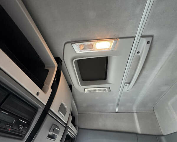 Белый Рено Range T, объемом двигателя 11 л и пробегом 800 тыс. км за 17999 $, фото 28 на Automoto.ua