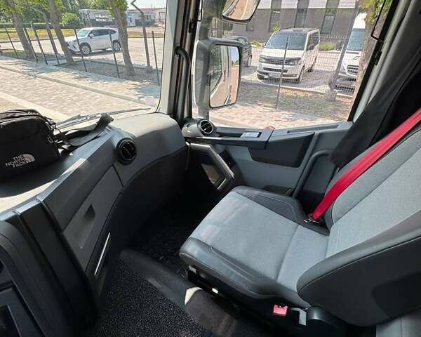 Белый Рено Range T, объемом двигателя 10.8 л и пробегом 900 тыс. км за 23999 $, фото 20 на Automoto.ua