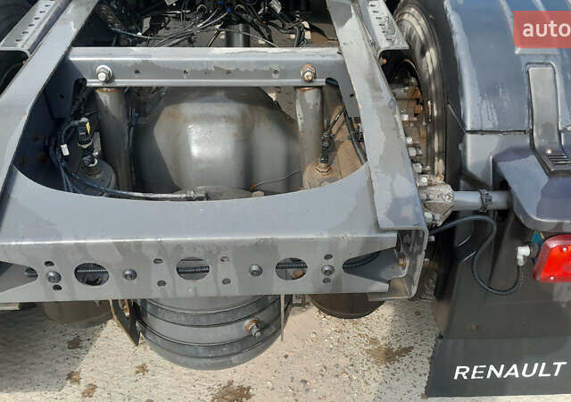 Білий Рено Range T, об'ємом двигуна 12.78 л та пробігом 788 тис. км за 20900 $, фото 3 на Automoto.ua