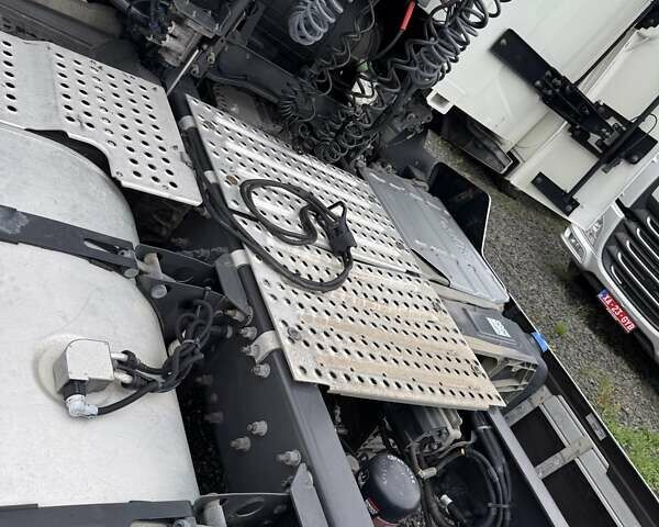Білий Рено Range T, об'ємом двигуна 10.8 л та пробігом 804 тис. км за 22500 $, фото 23 на Automoto.ua