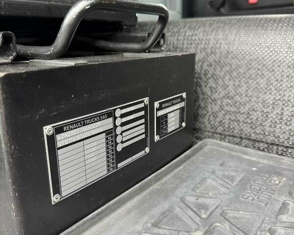 Білий Рено Range T, об'ємом двигуна 10.8 л та пробігом 804 тис. км за 22500 $, фото 24 на Automoto.ua