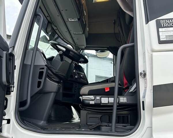 Білий Рено Range T, об'ємом двигуна 12.9 л та пробігом 965 тис. км за 25700 $, фото 19 на Automoto.ua
