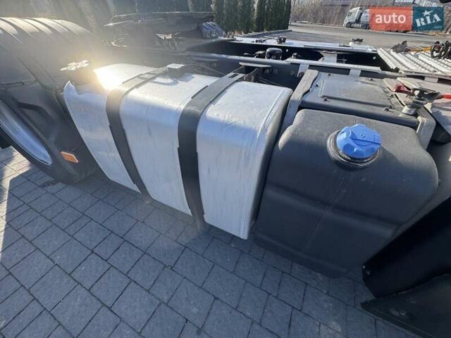 Белый Рено Range T, объемом двигателя 12.9 л и пробегом 910 тыс. км за 25000 $, фото 17 на Automoto.ua