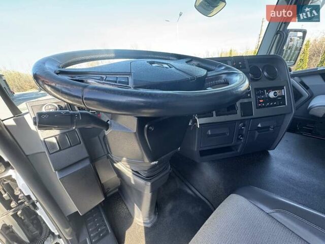 Білий Рено Range T, об'ємом двигуна 12.9 л та пробігом 910 тис. км за 25000 $, фото 43 на Automoto.ua