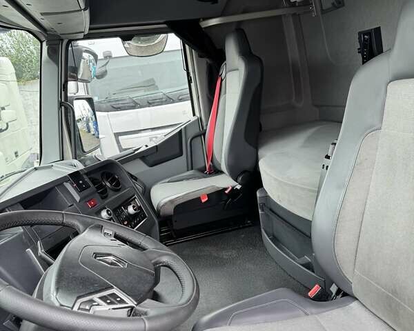 Білий Рено Range T, об'ємом двигуна 10.8 л та пробігом 804 тис. км за 23000 $, фото 15 на Automoto.ua