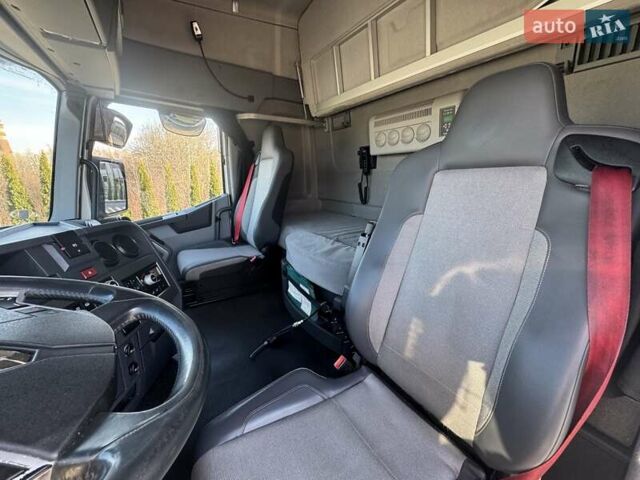 Белый Рено Range T, объемом двигателя 12.9 л и пробегом 910 тыс. км за 25000 $, фото 46 на Automoto.ua