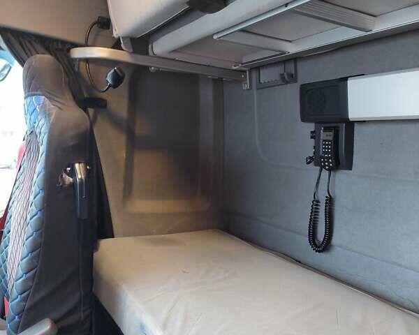 Белый Рено Range T, объемом двигателя 12.5 л и пробегом 740 тыс. км за 22500 $, фото 4 на Automoto.ua