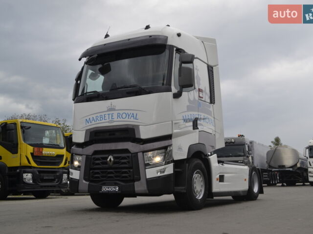 Белый Рено Range T, объемом двигателя 12.6 л и пробегом 931 тыс. км за 31999 $, фото 6 на Automoto.ua