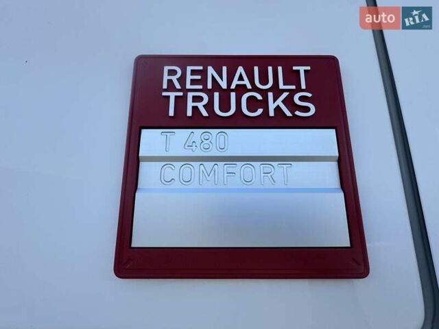 Белый Рено Range T, объемом двигателя 12.9 л и пробегом 910 тыс. км за 25000 $, фото 9 на Automoto.ua