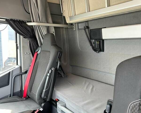 Білий Рено Range T, об'ємом двигуна 12.9 л та пробігом 965 тис. км за 24500 $, фото 18 на Automoto.ua