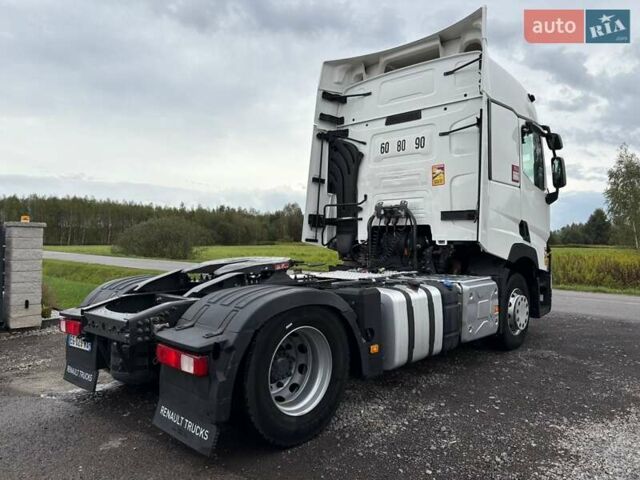 Рено Range T 2016 в Луцке на Automoto.ua Белый Рено Range T, объемом двигателя 12 л и пробегом 748 тыс. км за 25555 $, фото 2 на Automoto.ua