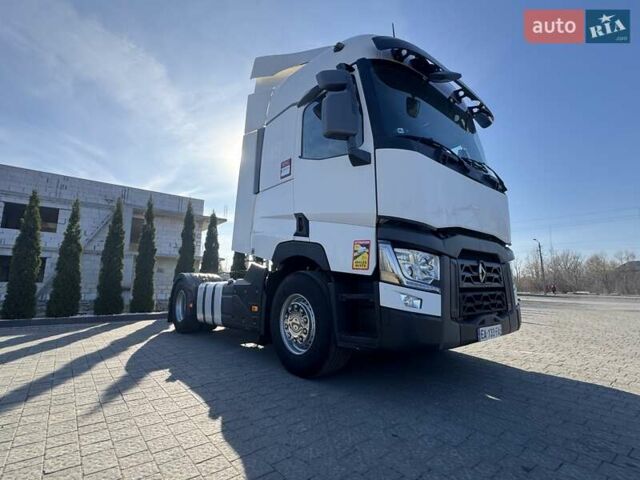 Белый Рено Range T, объемом двигателя 12.9 л и пробегом 910 тыс. км за 25000 $, фото 2 на Automoto.ua