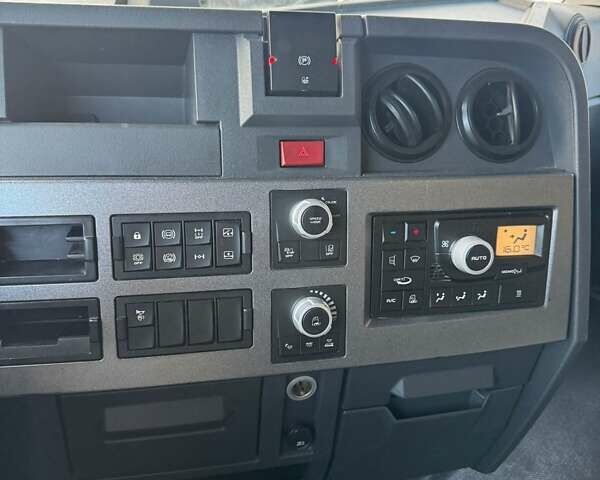 Белый Рено Range T, объемом двигателя 0 л и пробегом 760 тыс. км за 25575 $, фото 19 на Automoto.ua