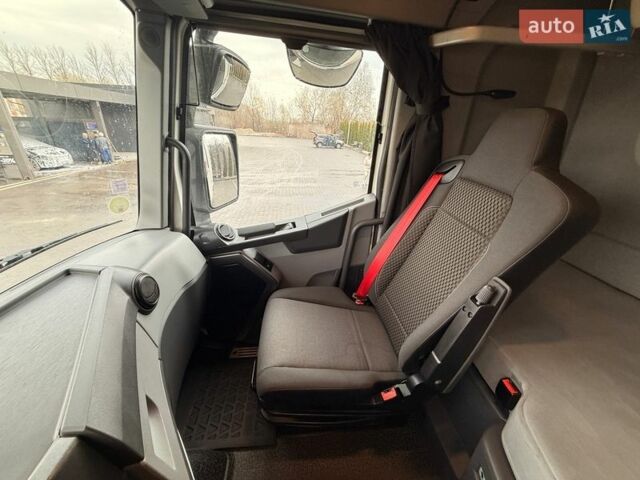 Белый Рено Range T, объемом двигателя 12.9 л и пробегом 630 тыс. км за 35900 $, фото 15 на Automoto.ua