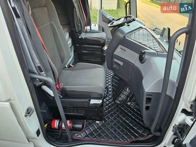 Белый Рено Range T, объемом двигателя 13 л и пробегом 899 тыс. км за 32900 $, фото 49 на Automoto.ua