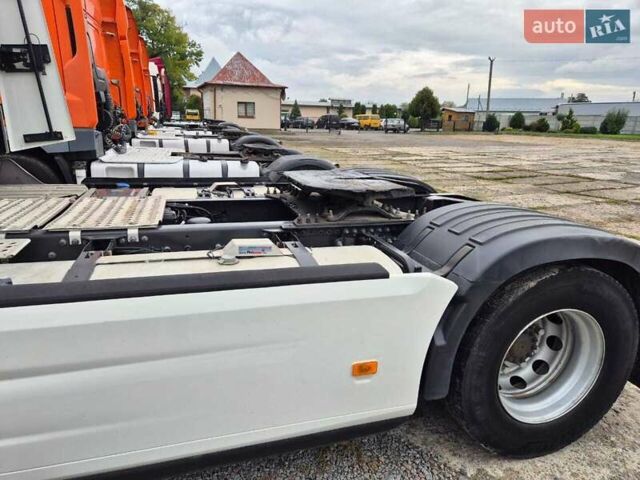 Білий Рено Range T, об'ємом двигуна 0 л та пробігом 799 тис. км за 38000 $, фото 4 на Automoto.ua