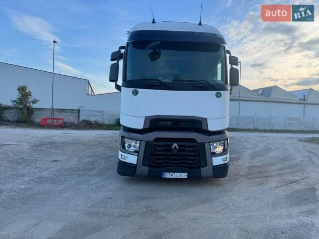 Белый Рено Range T, объемом двигателя 0 л и пробегом 760 тыс. км за 25575 $, фото 2 на Automoto.ua