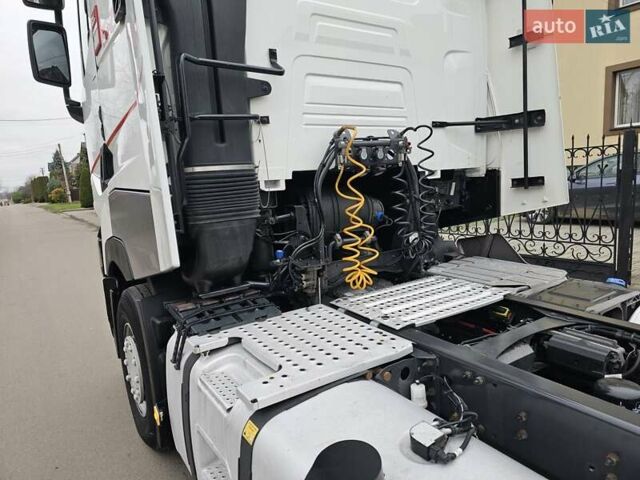 Белый Рено Range T, объемом двигателя 13 л и пробегом 870 тыс. км за 29999 $, фото 17 на Automoto.ua