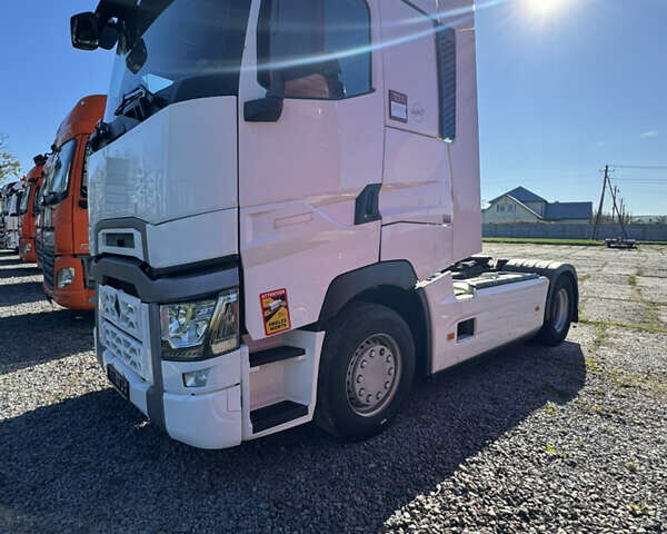 Белый Рено Range T, объемом двигателя 0 л и пробегом 799 тыс. км за 36500 $, фото 4 на Automoto.ua