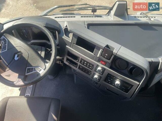 Белый Рено Range T, объемом двигателя 0 л и пробегом 760 тыс. км за 25575 $, фото 28 на Automoto.ua