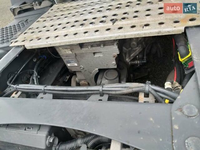 Белый Рено Range T, объемом двигателя 10.8 л и пробегом 850 тыс. км за 30500 $, фото 2 на Automoto.ua