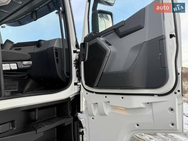 Білий Рено Range T, об'ємом двигуна 12.9 л та пробігом 635 тис. км за 35800 $, фото 83 на Automoto.ua