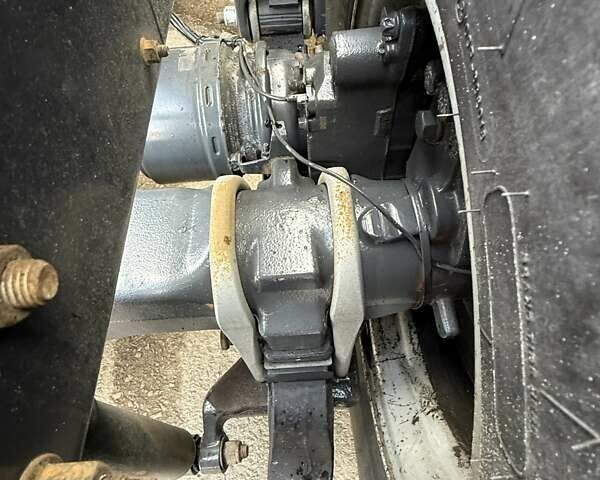 Білий Рено Range T, об'ємом двигуна 12.9 л та пробігом 635 тис. км за 35800 $, фото 26 на Automoto.ua